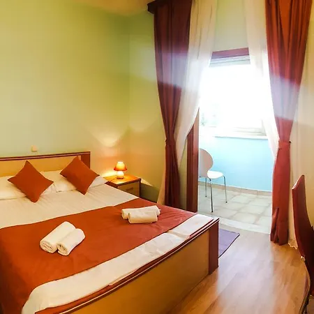 Gasthof Guesthouse Pomena 4*
