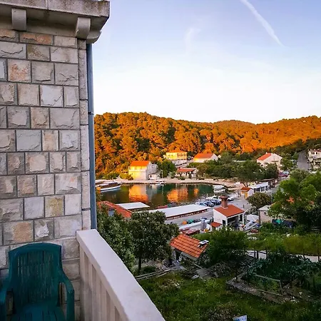 Guesthouse Pomena Gasthof 4*
